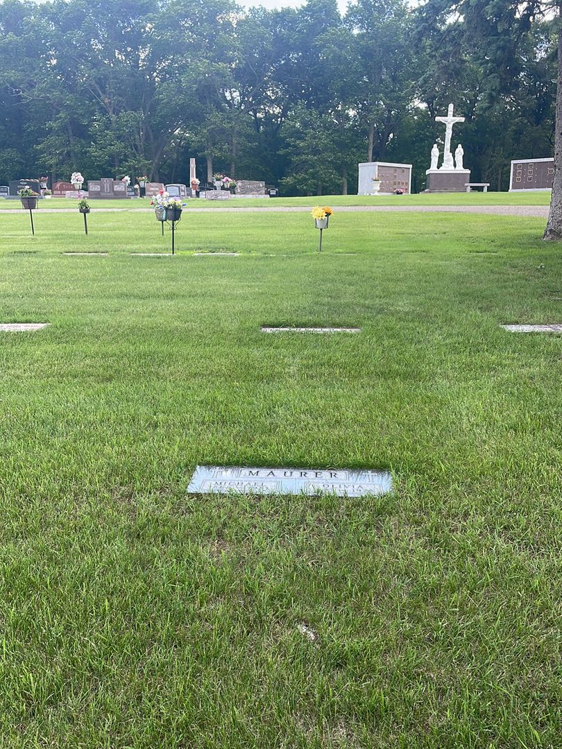 Michael Maurer's grave. Photo 1