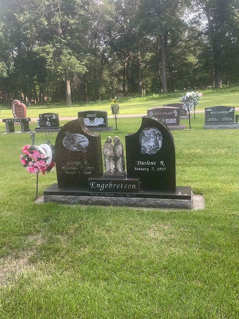 George E. Engebretson's grave. Photo 1