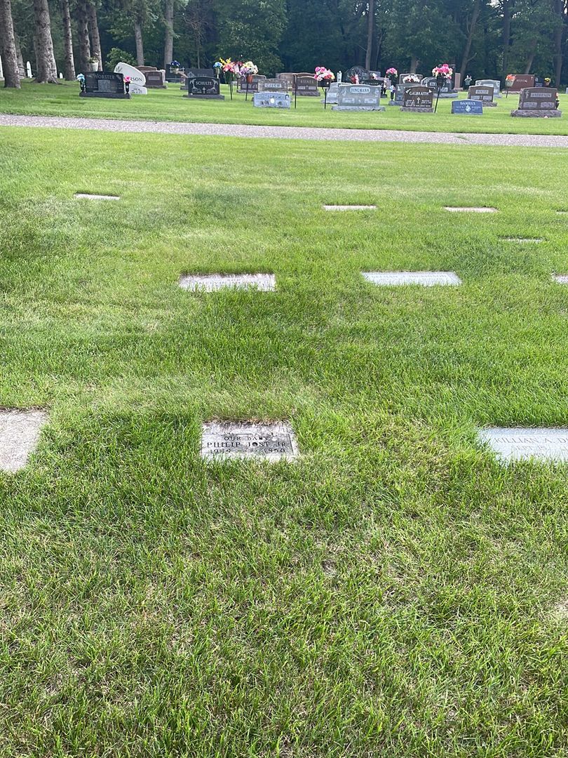 Philip Jost Junior's grave. Photo 1