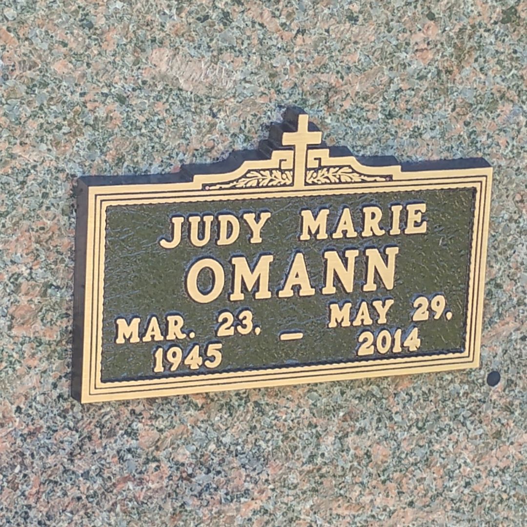 Judy Marie Omann's grave