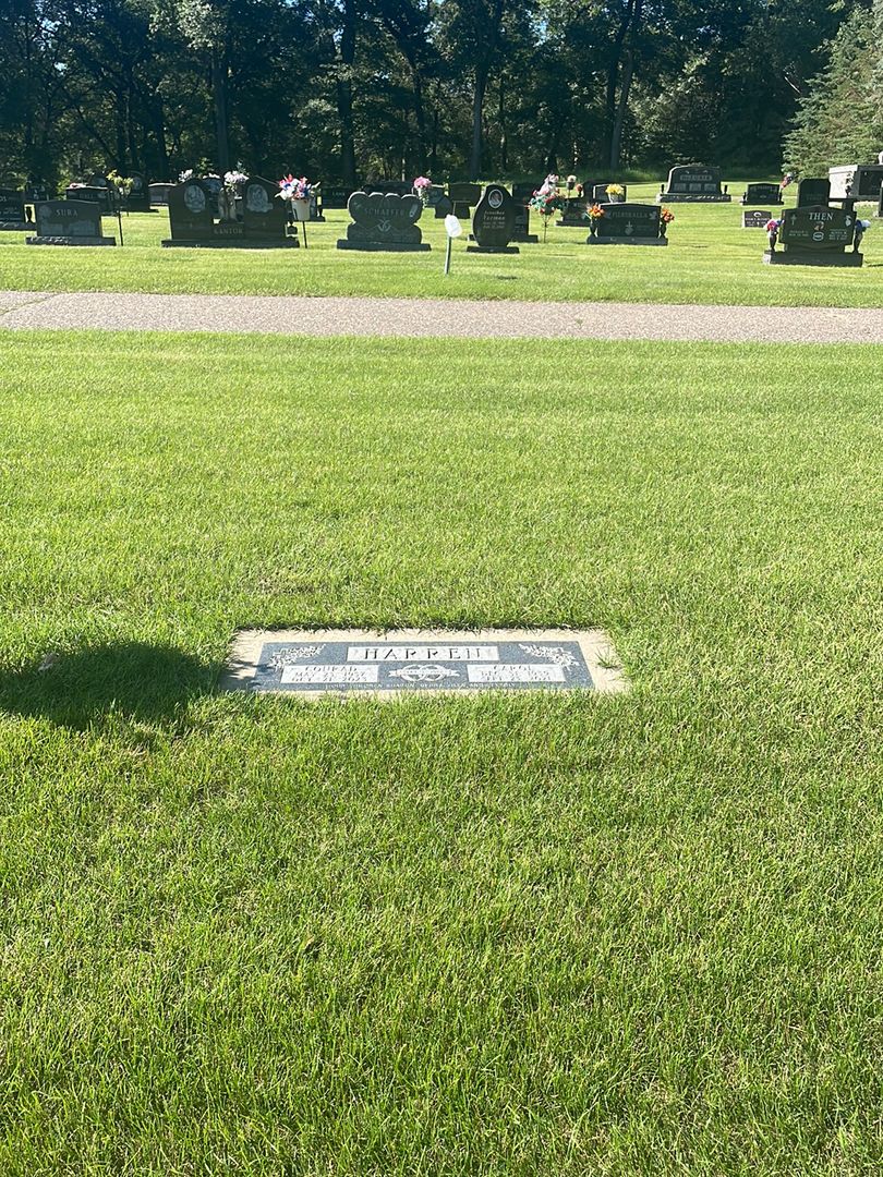 Carol Harren's grave. Photo 1